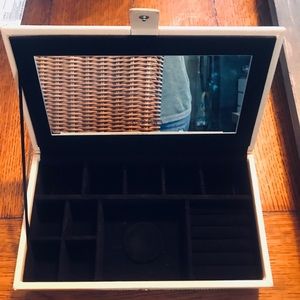 Pandora jewelry box